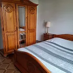 Pauwenhof 公寓 Klaaswaal